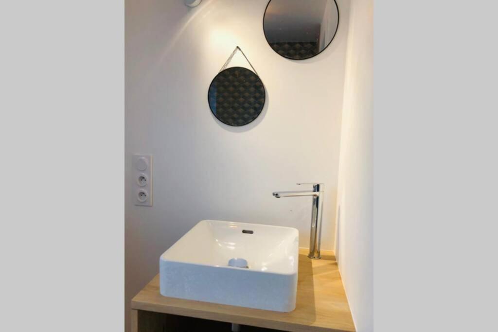 NOUVEAU La cabine du bout du monde Ile Vierge votre résidence bretonne de haut standing PL05 Crozon Extérieur photo